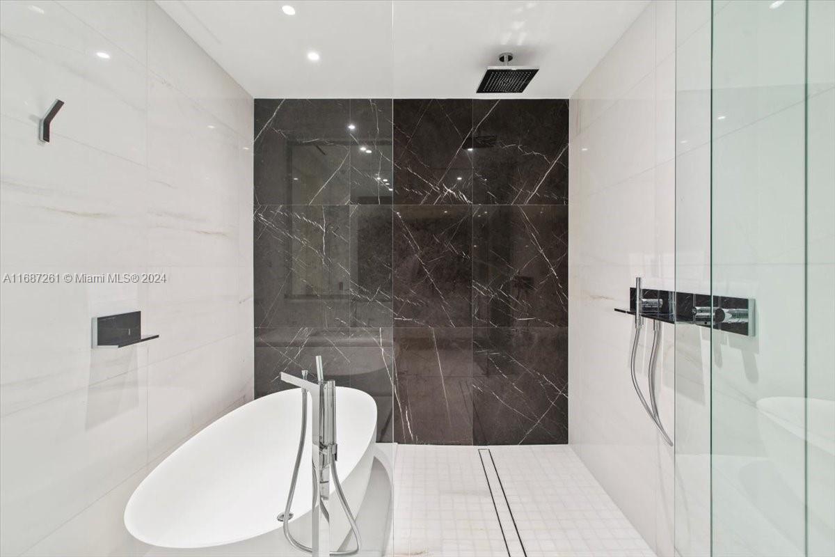 Aston Martin Residences - Residential