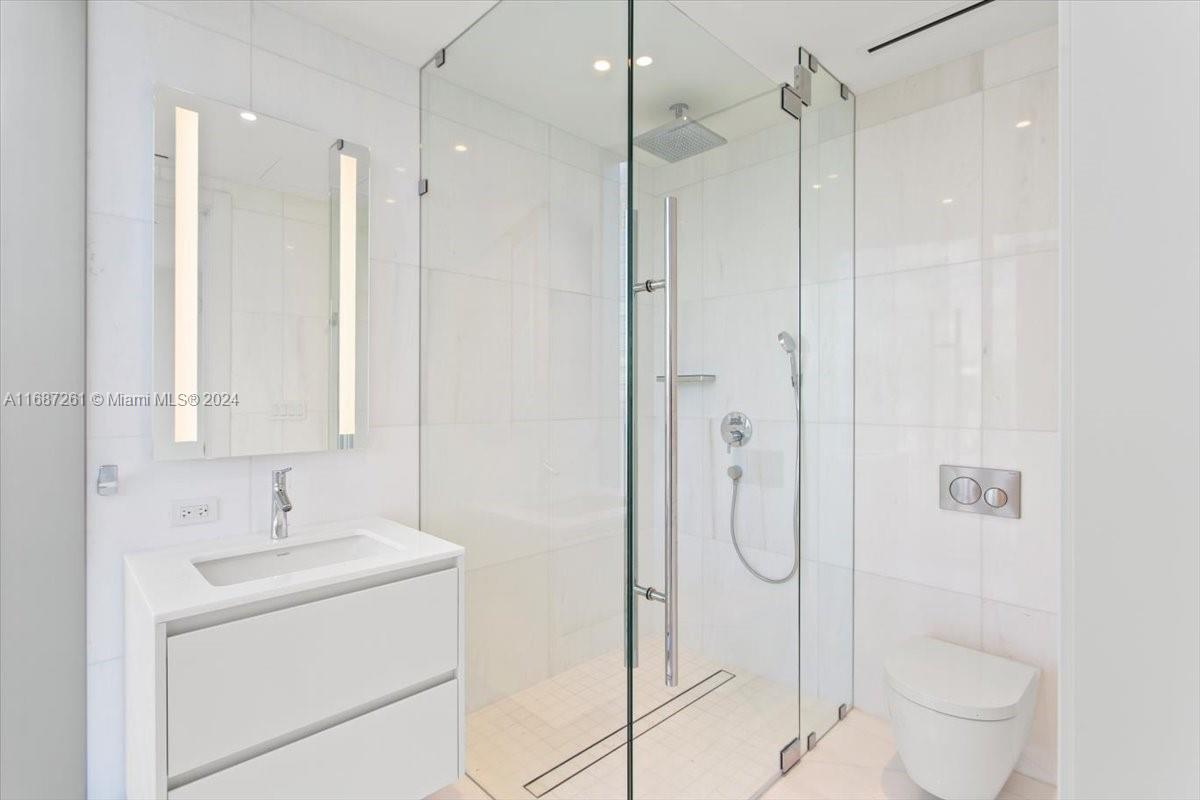 Aston Martin Residences - Residential