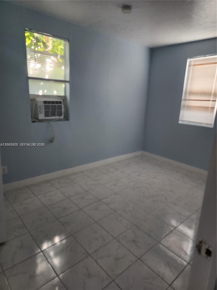 CITY OF MIAMI SOUTH - Residential Lease