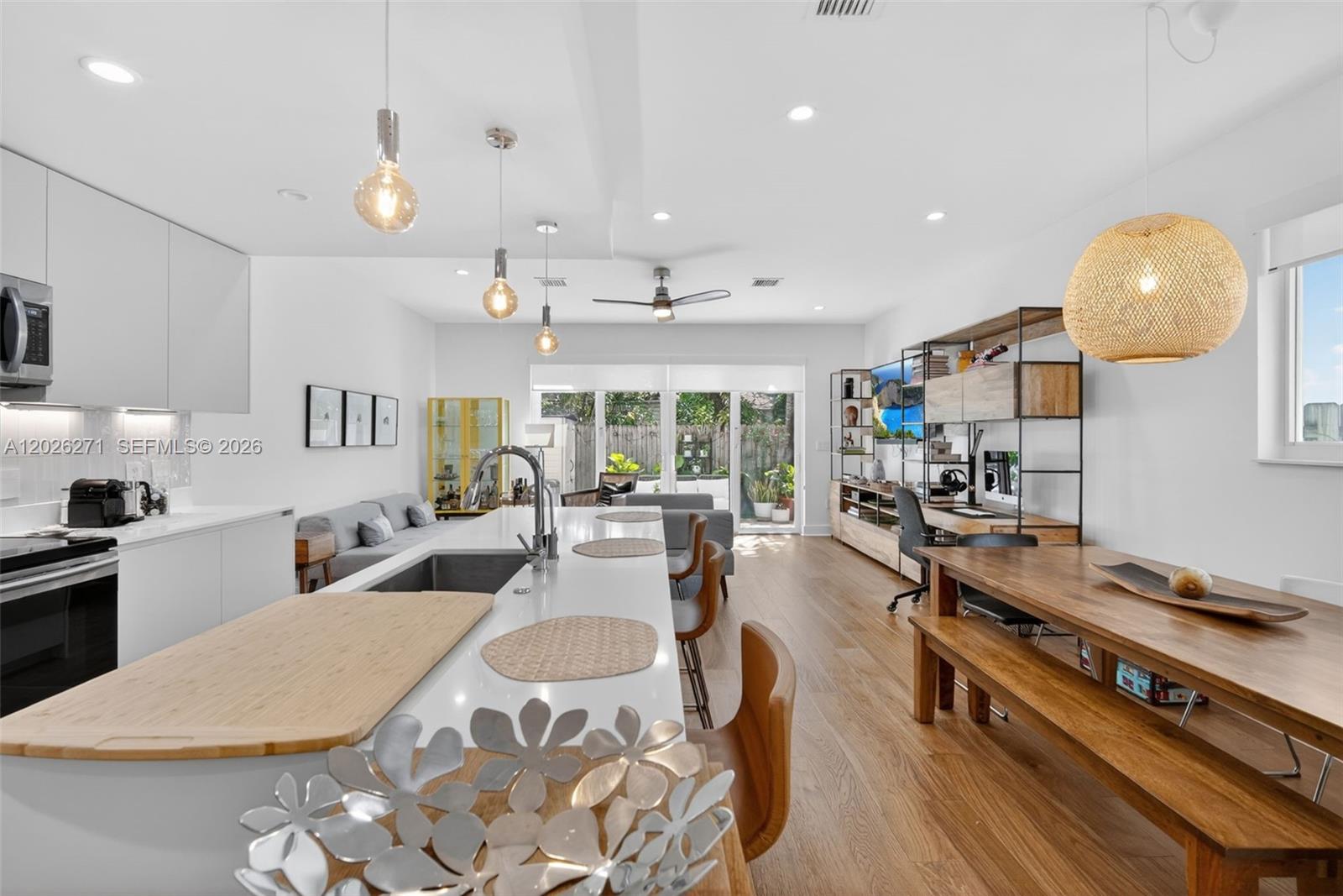 Tarpon River - Residential