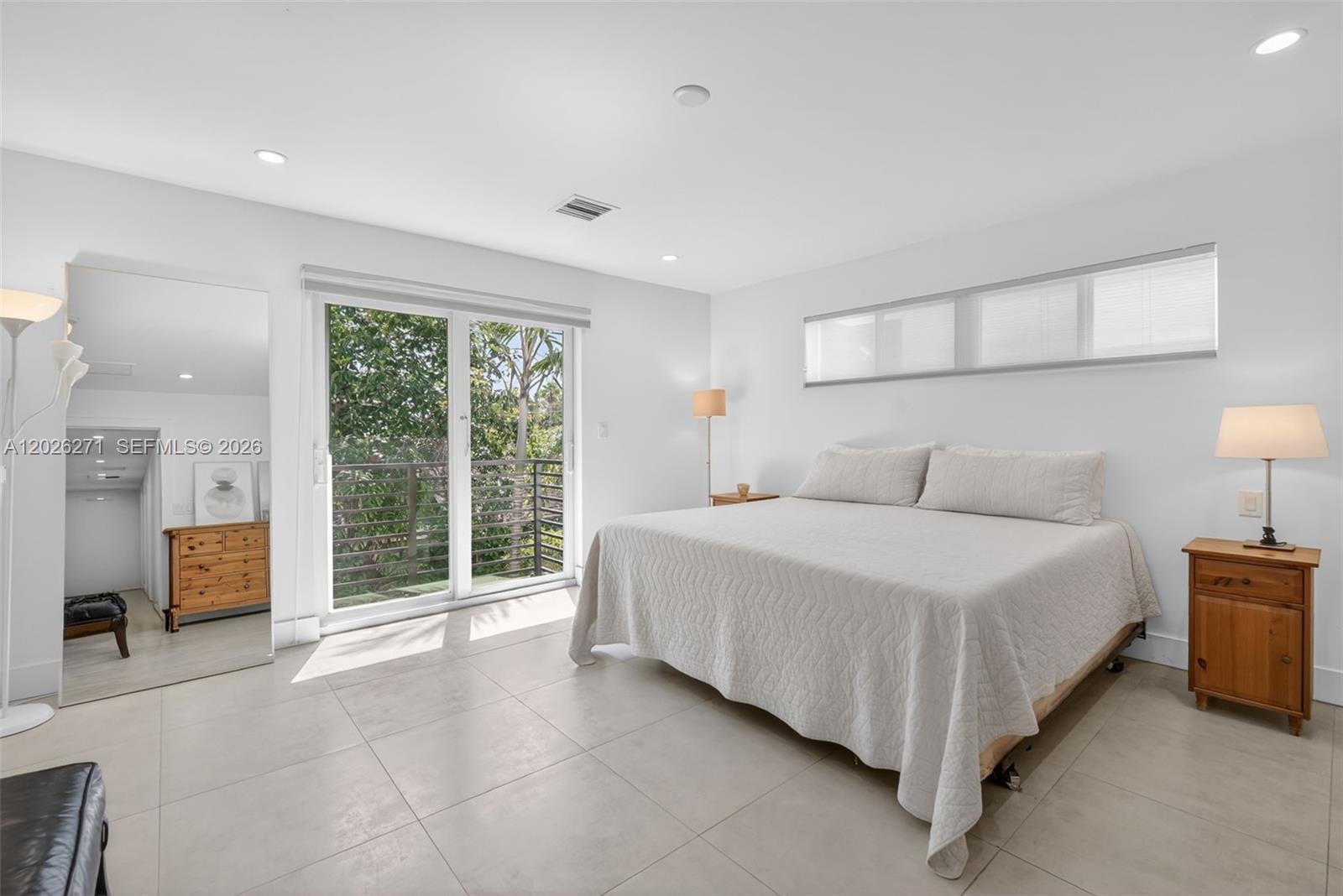 Tarpon River - Residential