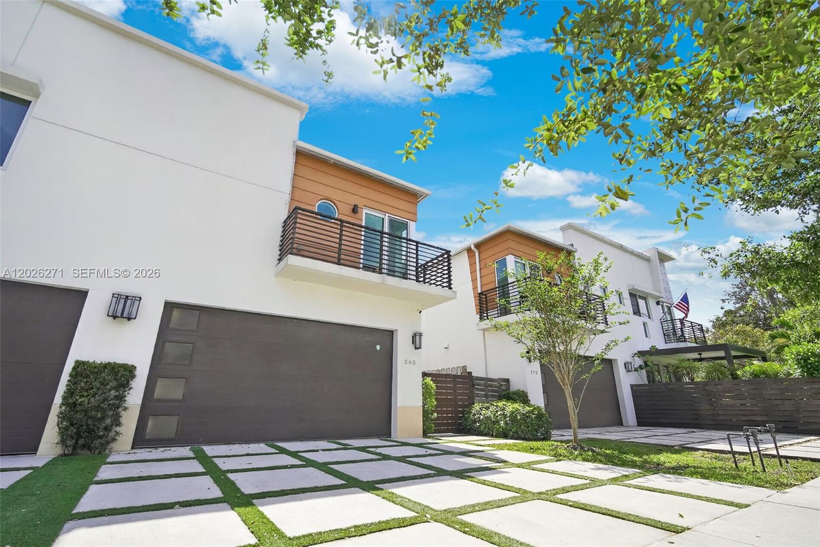Tarpon River - Residential