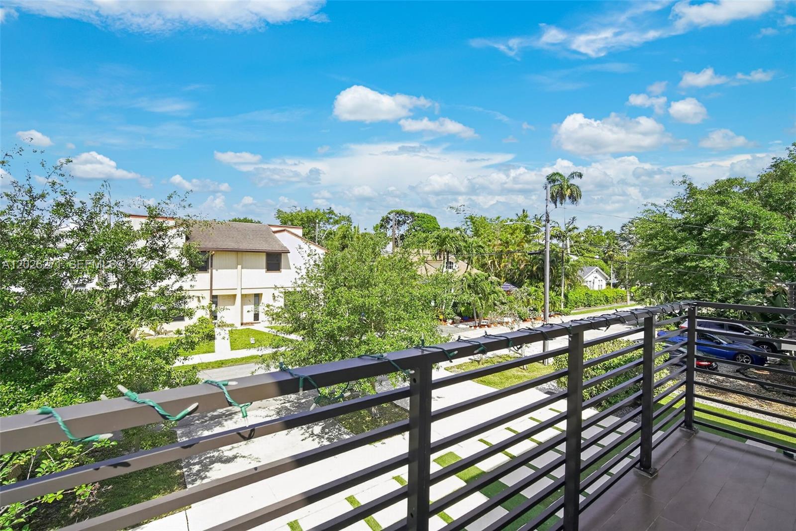 Tarpon River - Residential