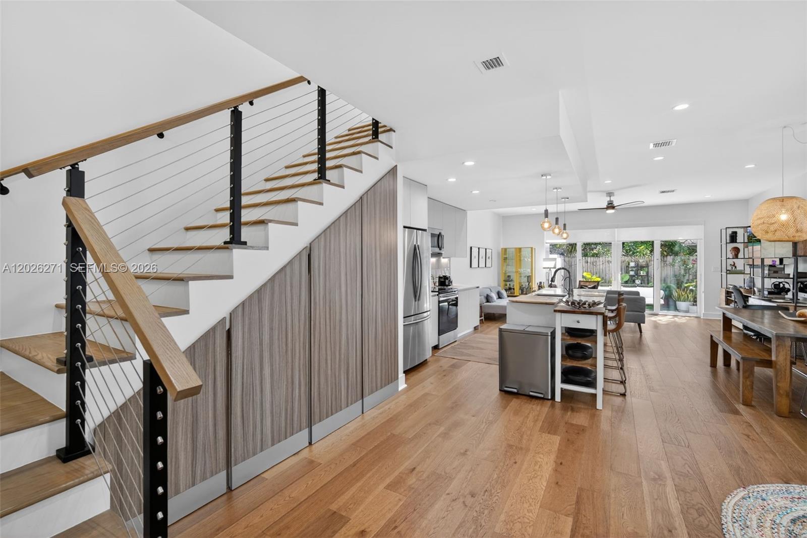 Tarpon River - Residential