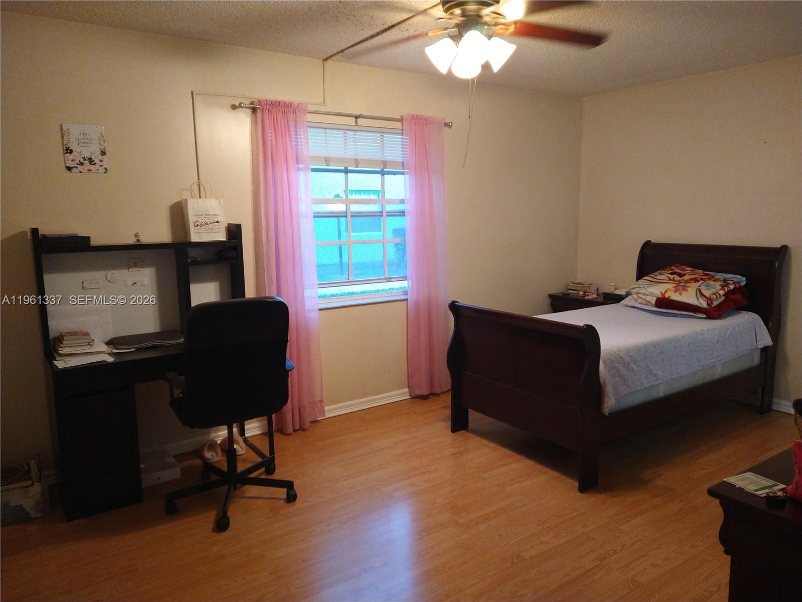 OAK PATHS CONDO - Residential