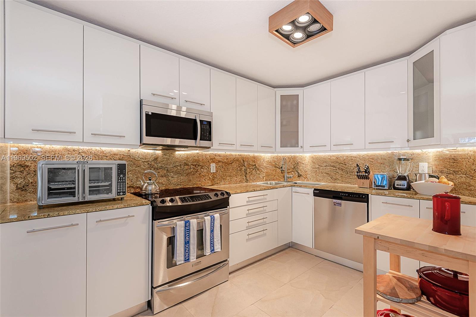 MAR DEL PLATA CONDO - Residential Lease