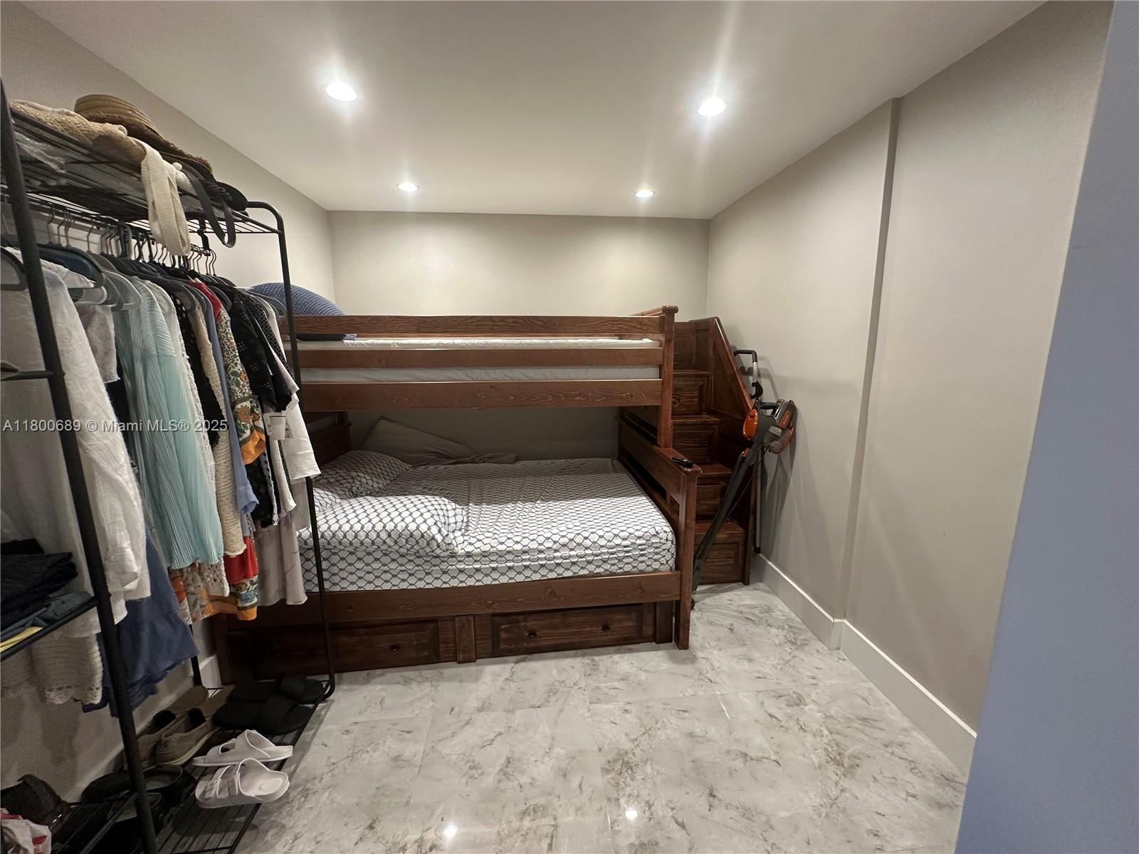 PRINCE GEORGE ARMS CONDO - Residential