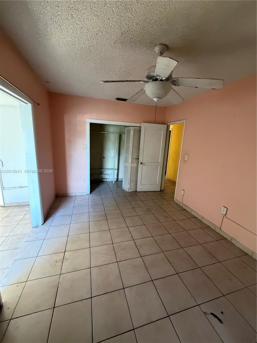 841 NE 4th Pl