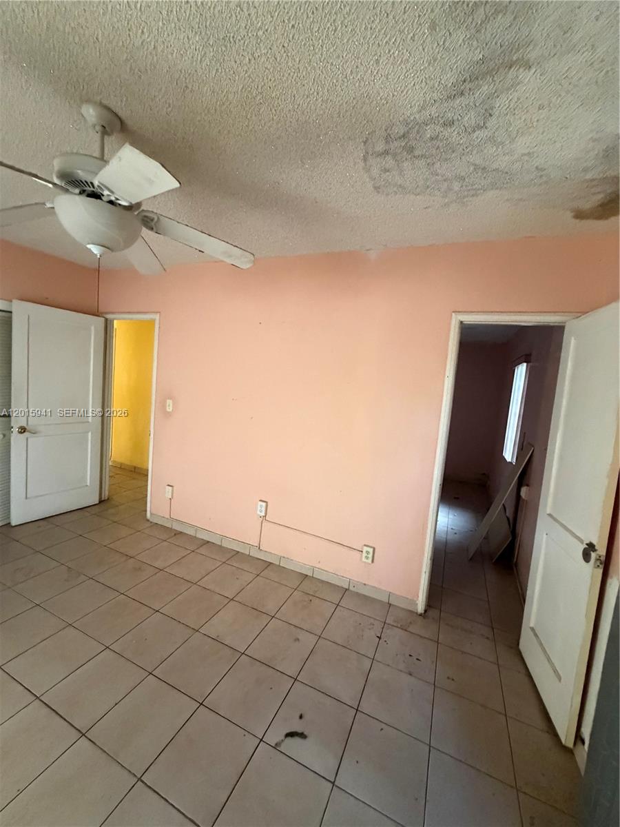 841 NE 4th Pl