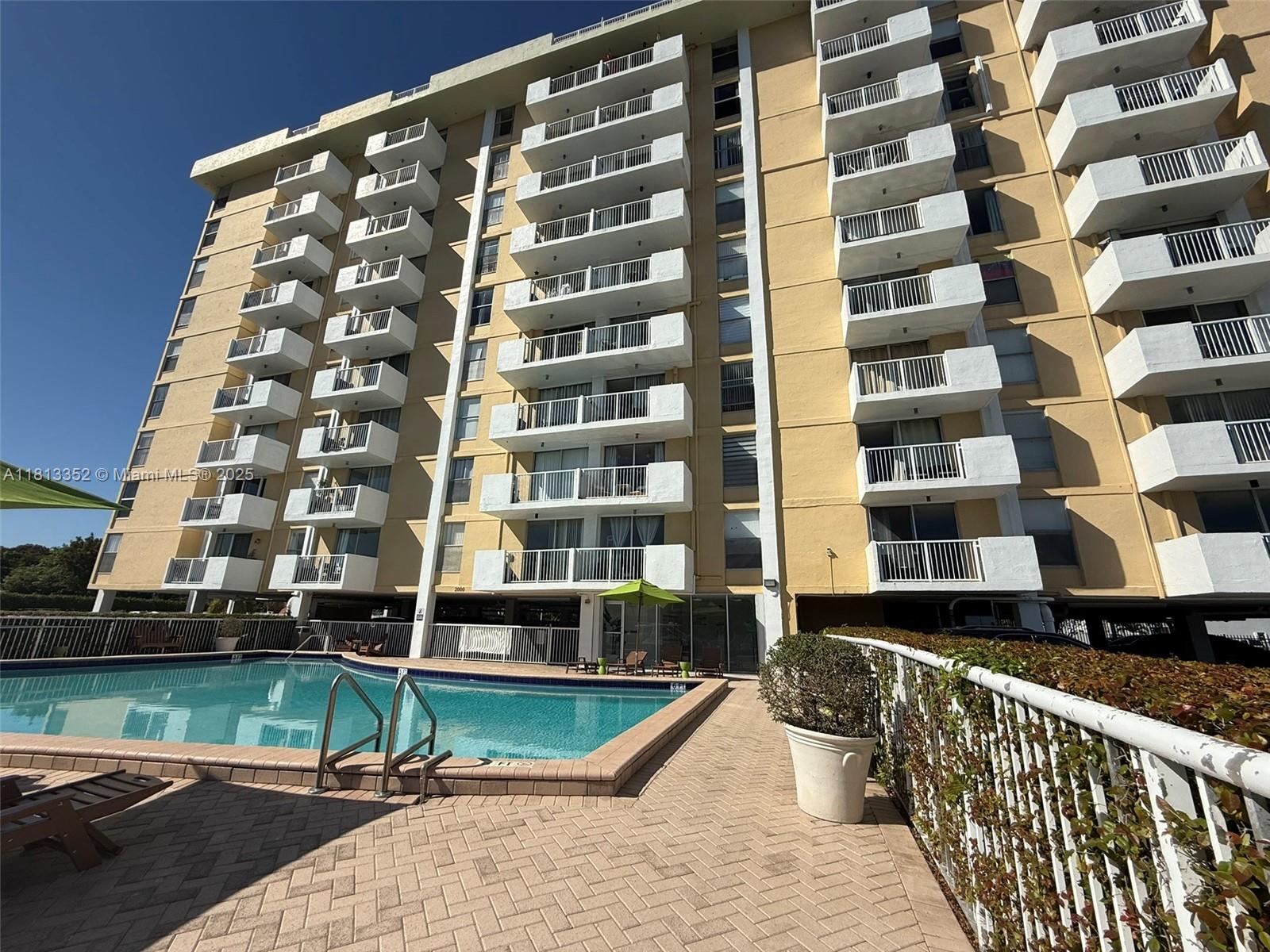 Rental Property at 2020 Ne 135th St 208, North Miami, Miami-Dade County, Florida - Bedrooms: 1 
Bathrooms: 1  - $2,050 MO.