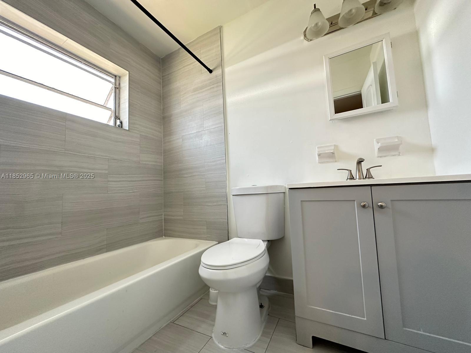 Ready to move in. 1 Bed/1 Bath, unfurnished unit, recently painted, rental payment includes water and 2 available parking spaces on premises, near shopping, downtown, restaurants, schools, 1-95 and more. Tenant pays for electric, cable. One small pet (Dogs, Cats) is accepted with a non-refundable deposit. It won't last! Fast approval, no HOA. Listing office will screen all tenants, no exceptions. Easy to Show!!
