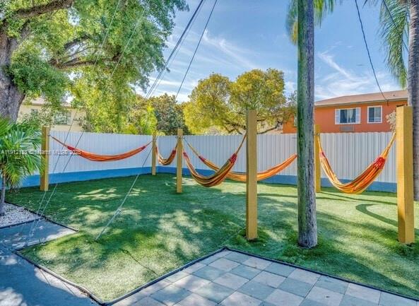 SABAL PALM COURT - Residential Lease