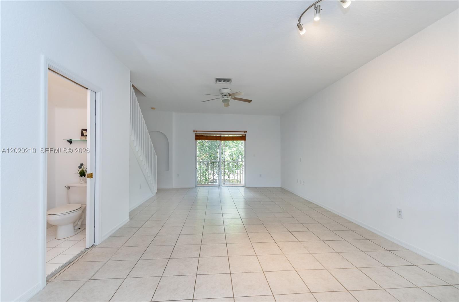 5610 NW 114th Pl 218