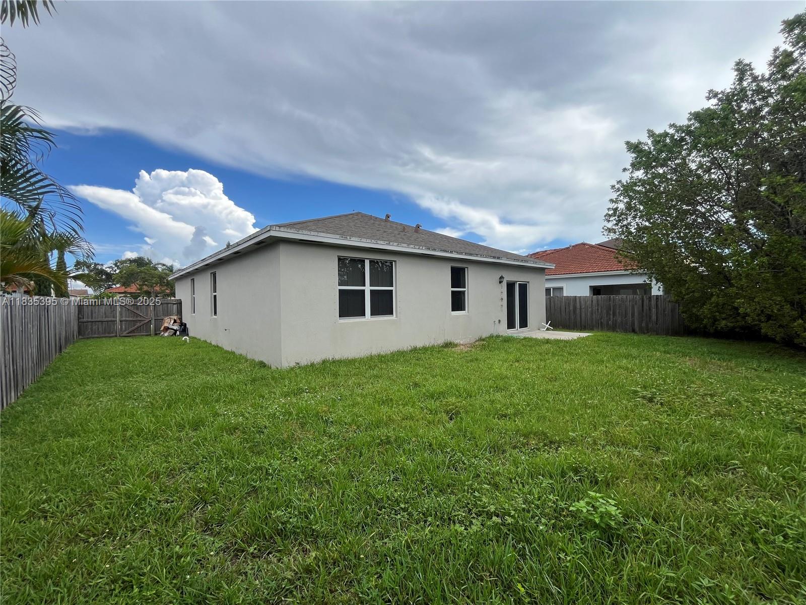 GRACELAND ESTATES NORTH - Residential