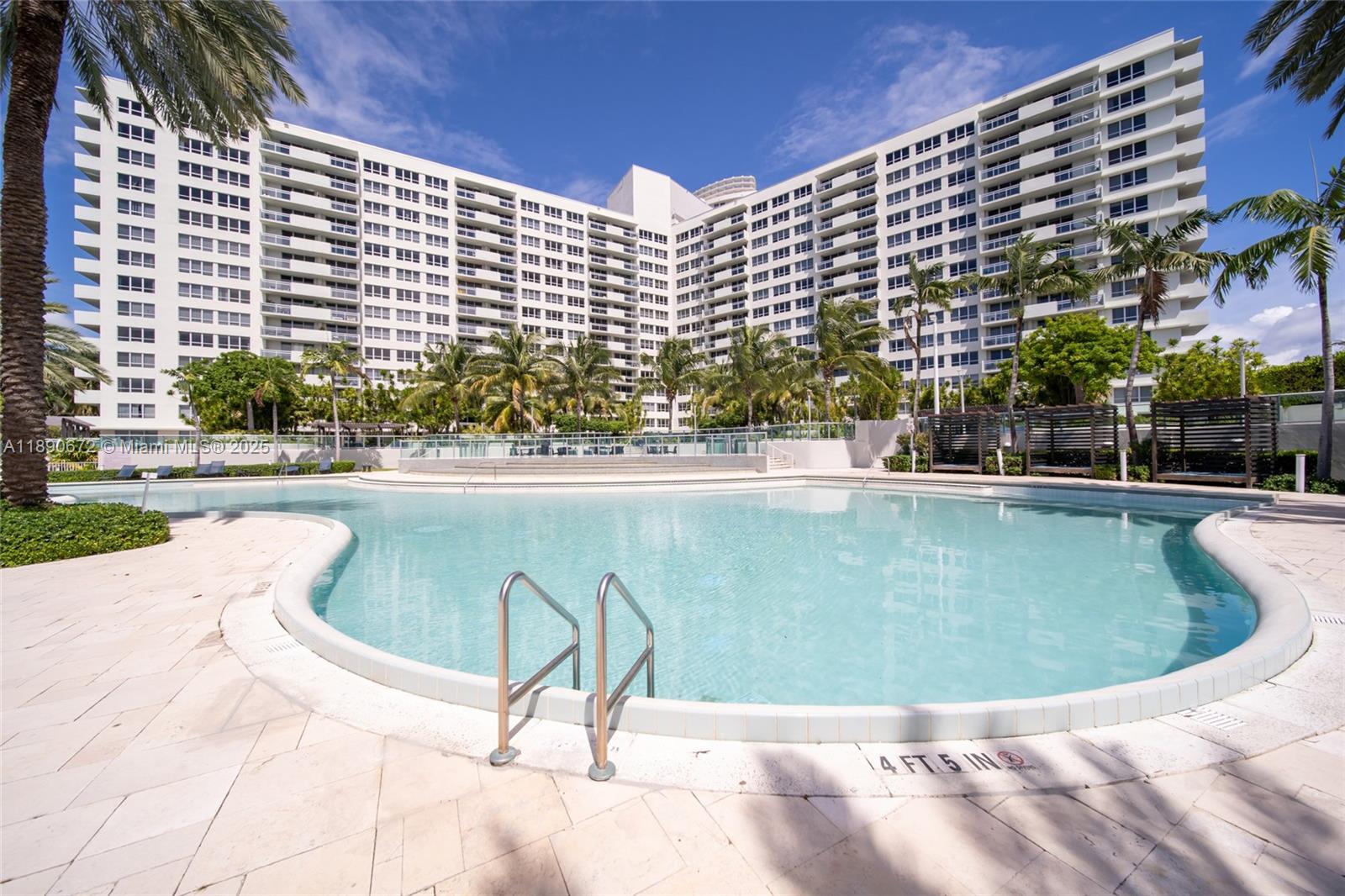FLAMINGO SOUTH BEACH I CO - Residential