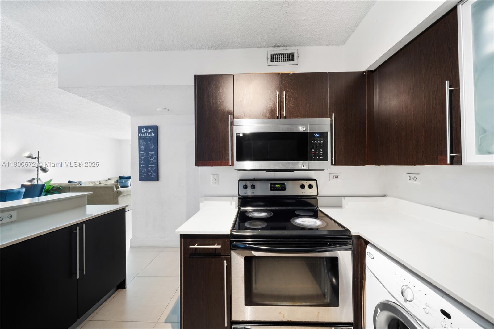 FLAMINGO SOUTH BEACH I CO - Residential