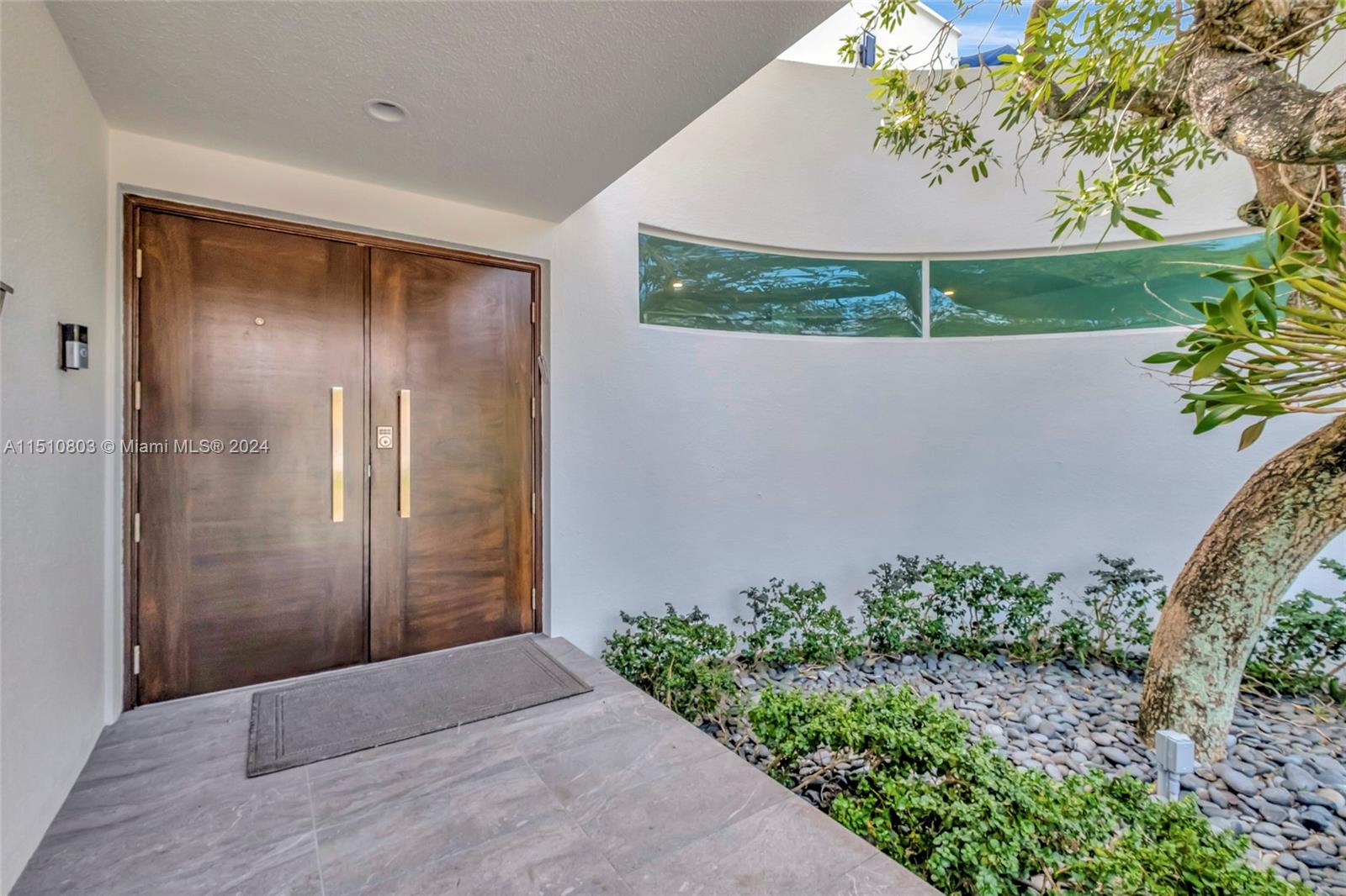 MIAMI SHORES BAY VIEW - Residential