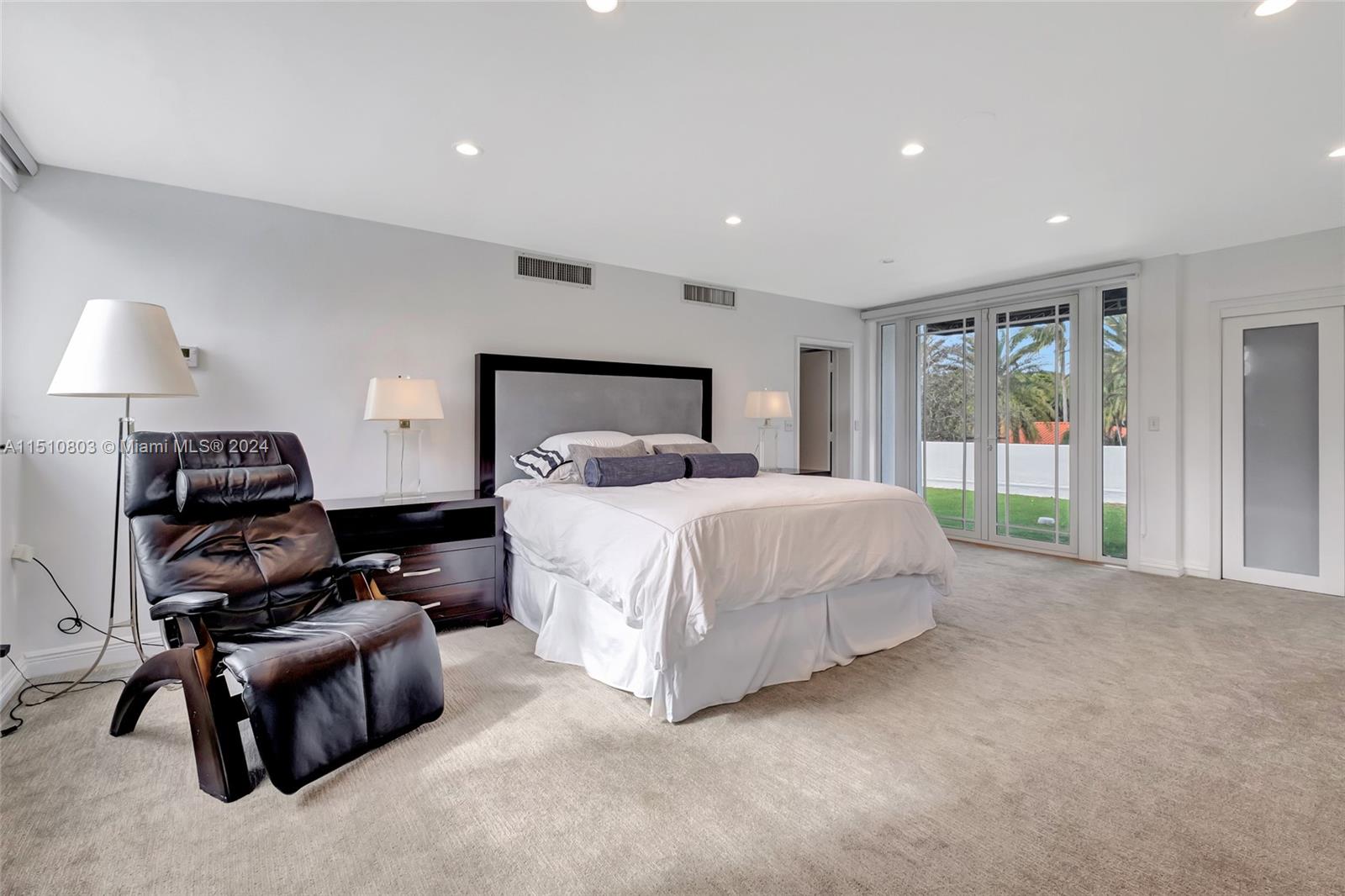 MIAMI SHORES BAY VIEW - Residential