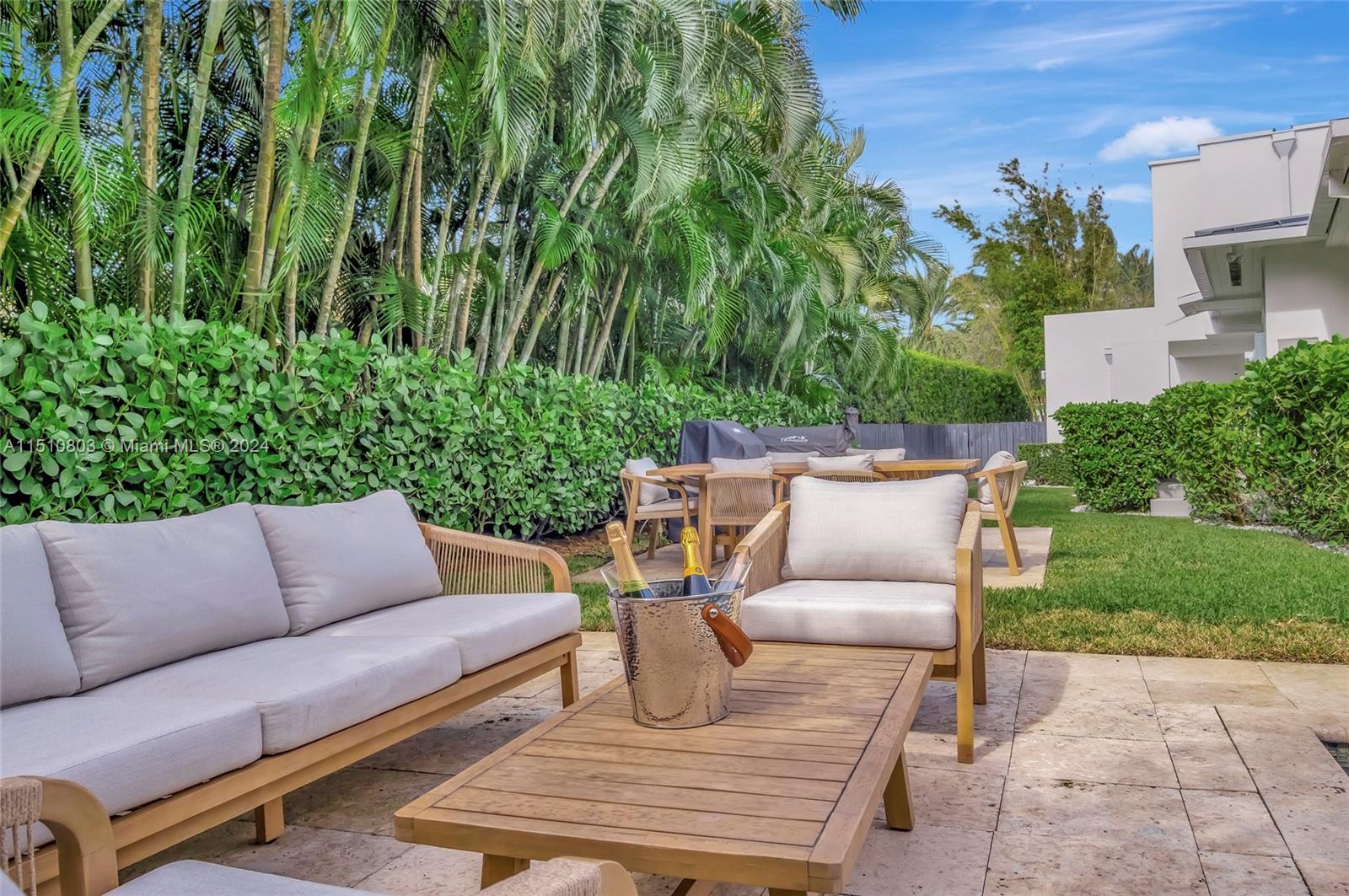 MIAMI SHORES BAY VIEW - Residential