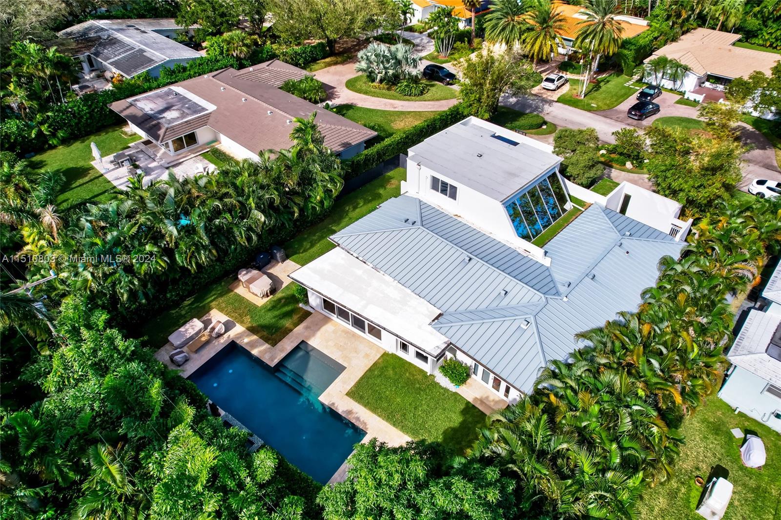 MIAMI SHORES BAY VIEW - Residential