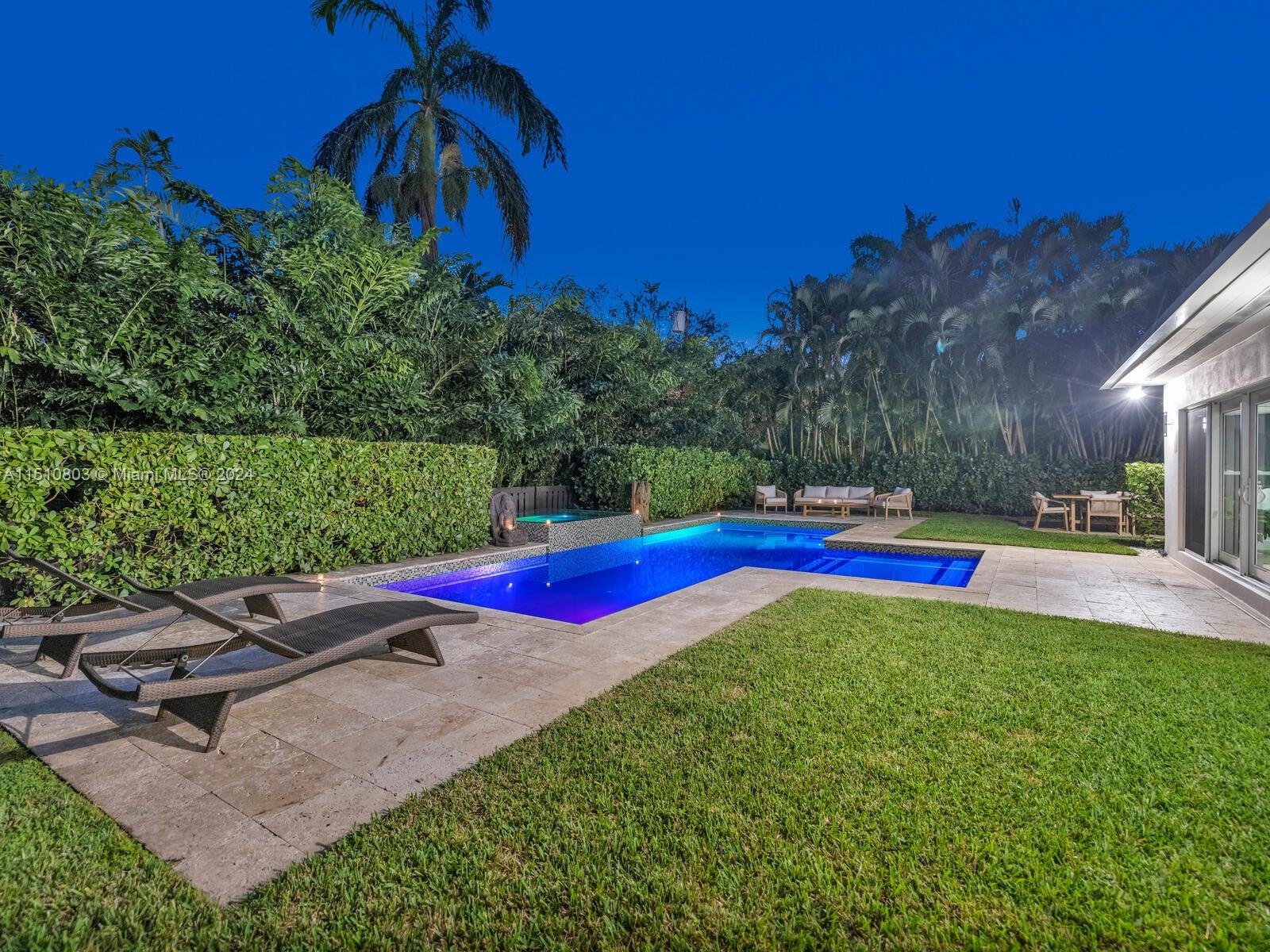 MIAMI SHORES BAY VIEW - Residential