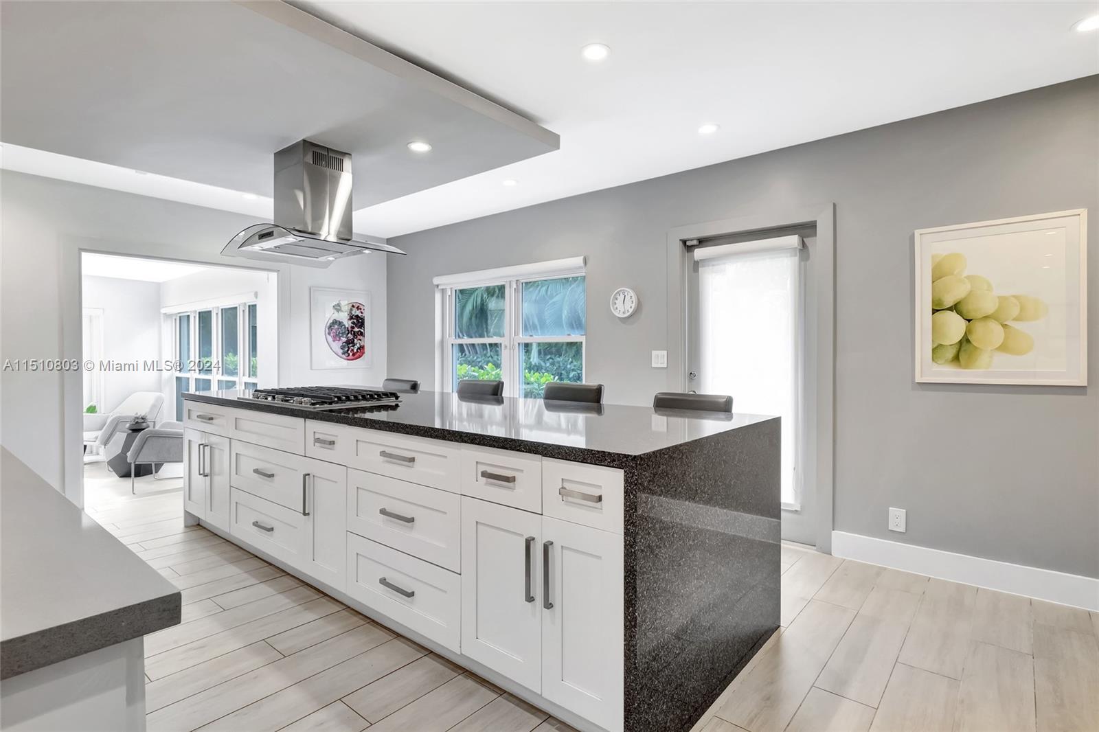 MIAMI SHORES BAY VIEW - Residential