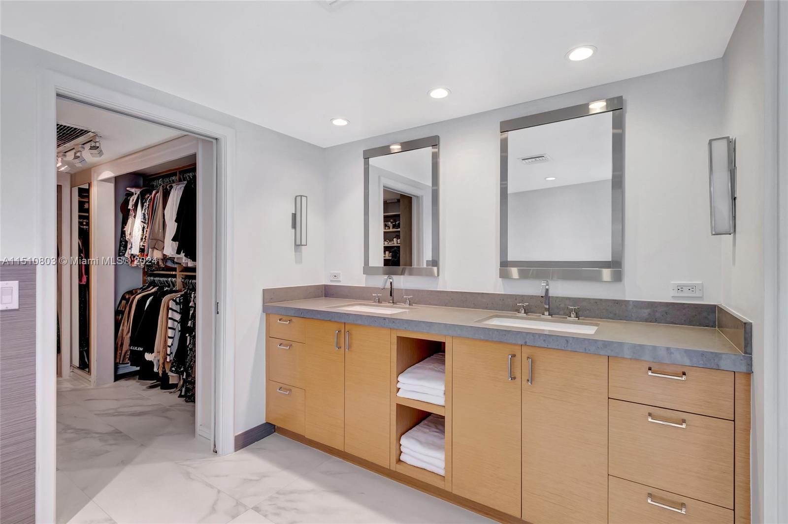 MIAMI SHORES BAY VIEW - Residential