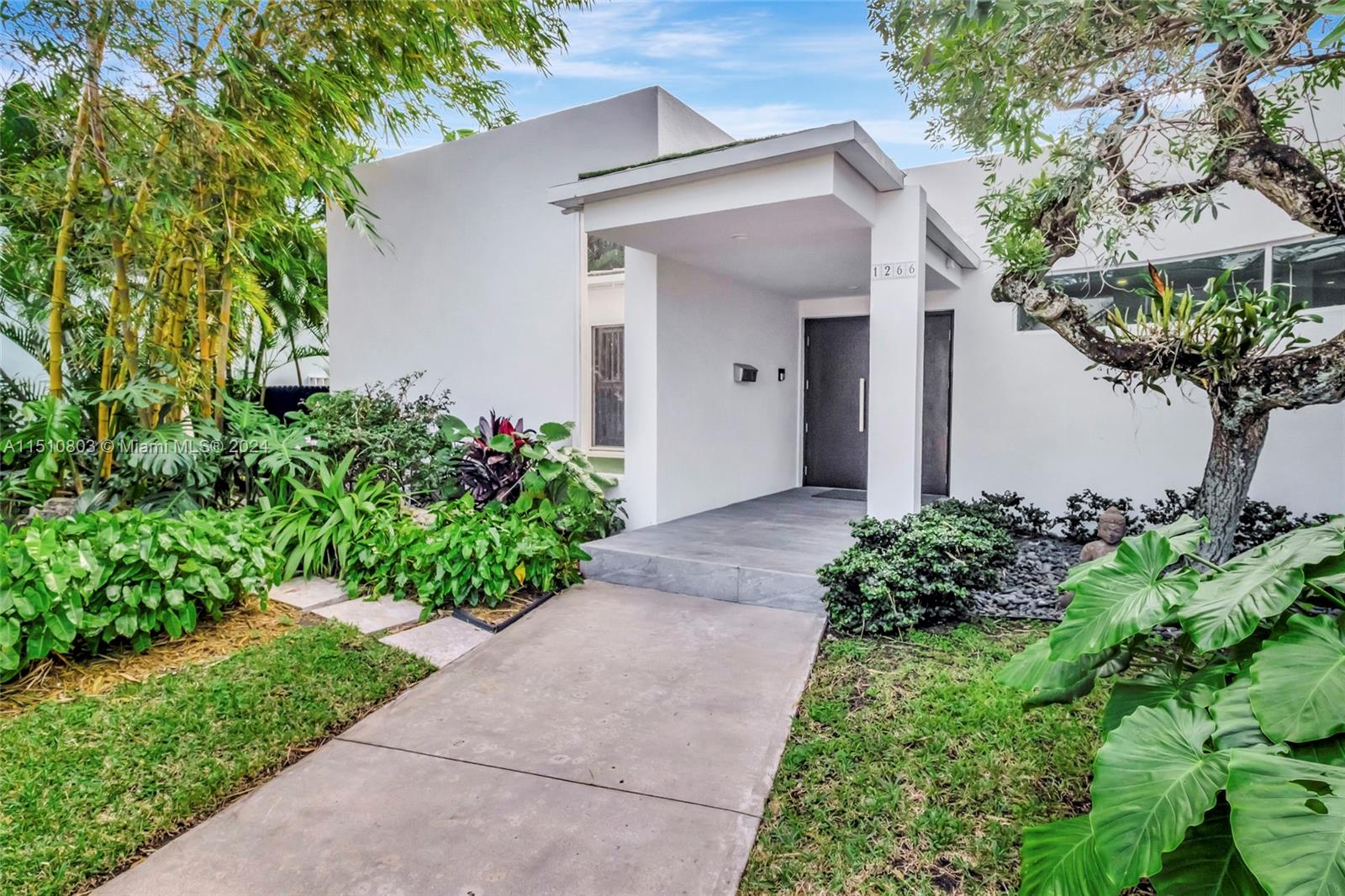 MIAMI SHORES BAY VIEW - Residential