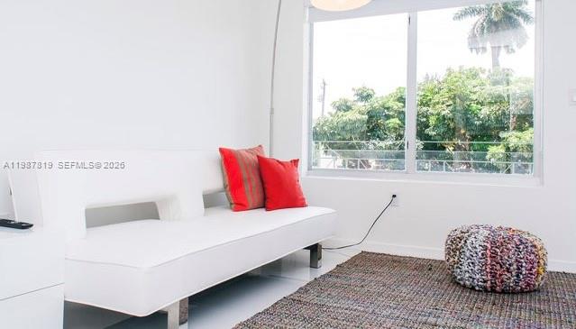 ELISA CONDO - Residential Lease