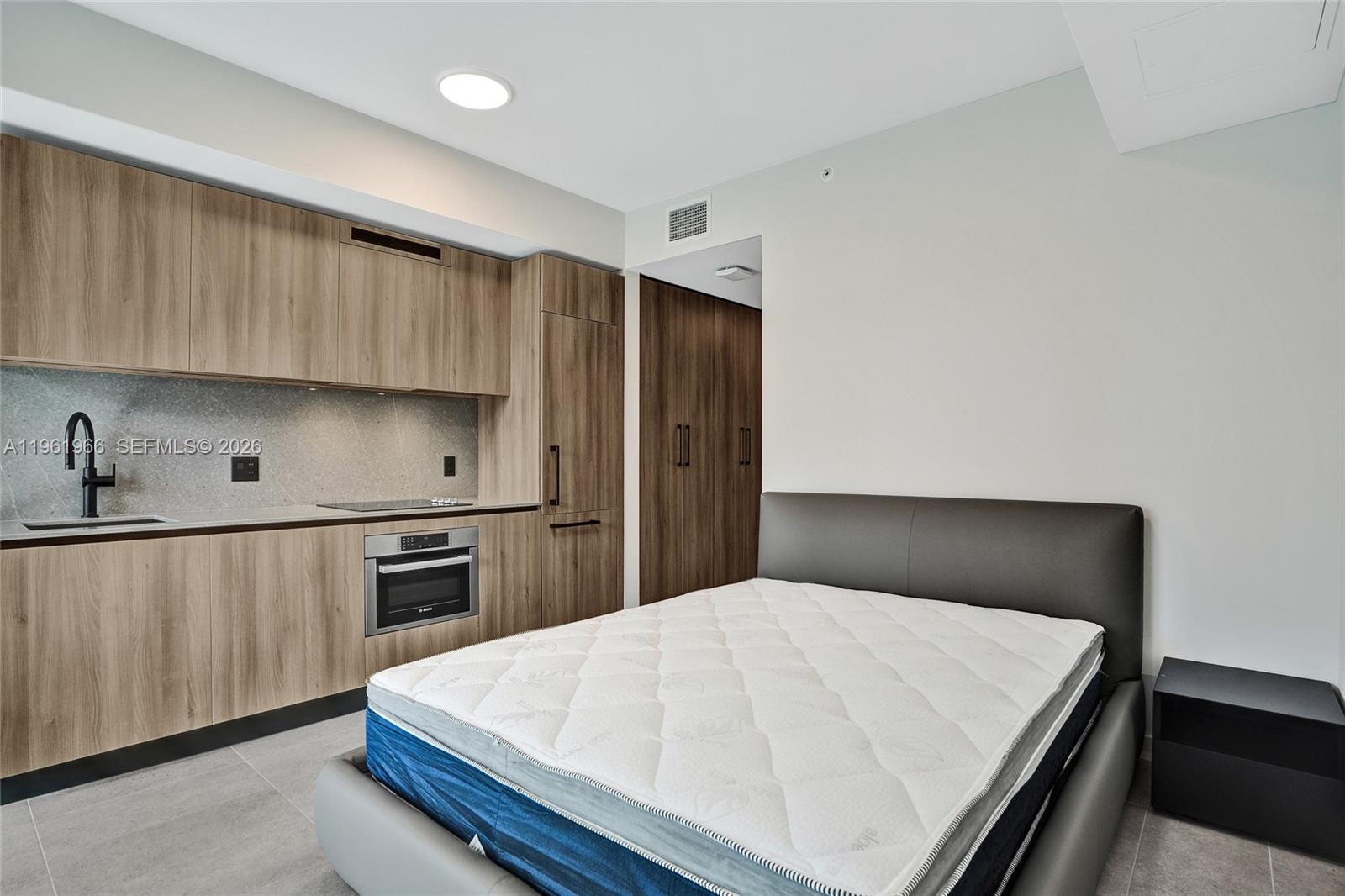 501 First Residences - Residential