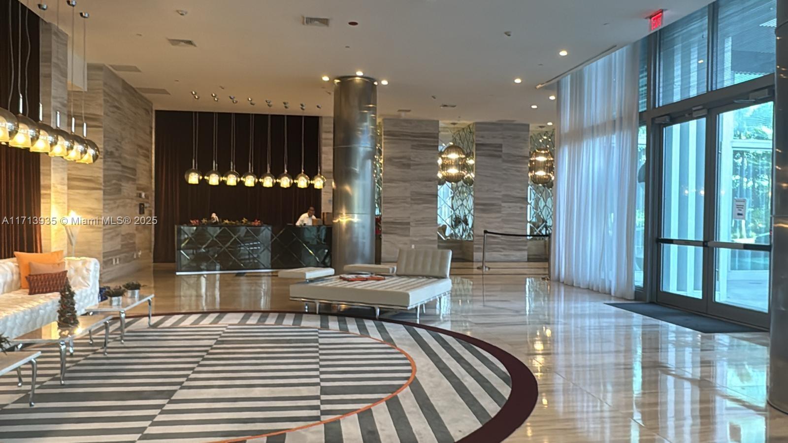 2000 Metropica Way 2202
