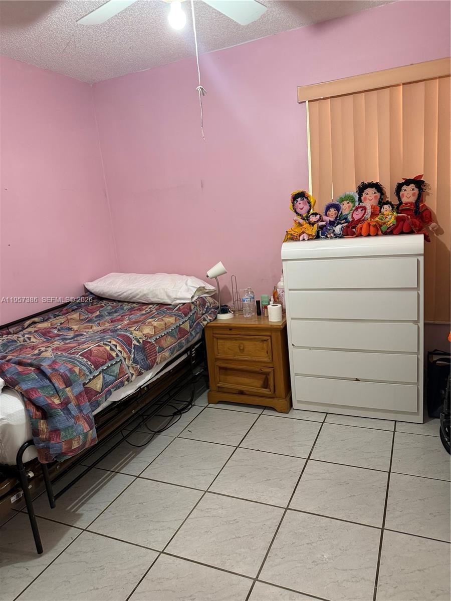 PINE NEEDLES HOMES - Residential