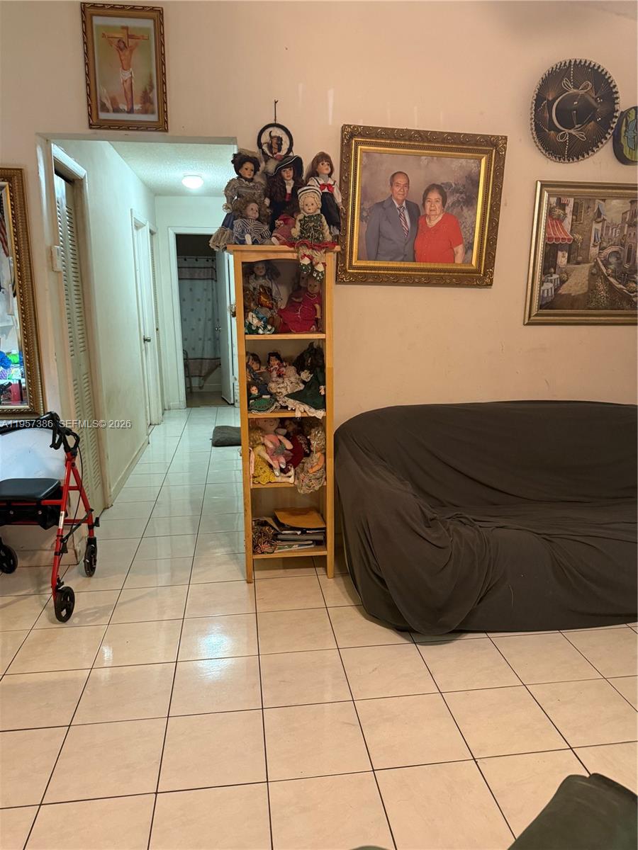 PINE NEEDLES HOMES - Residential