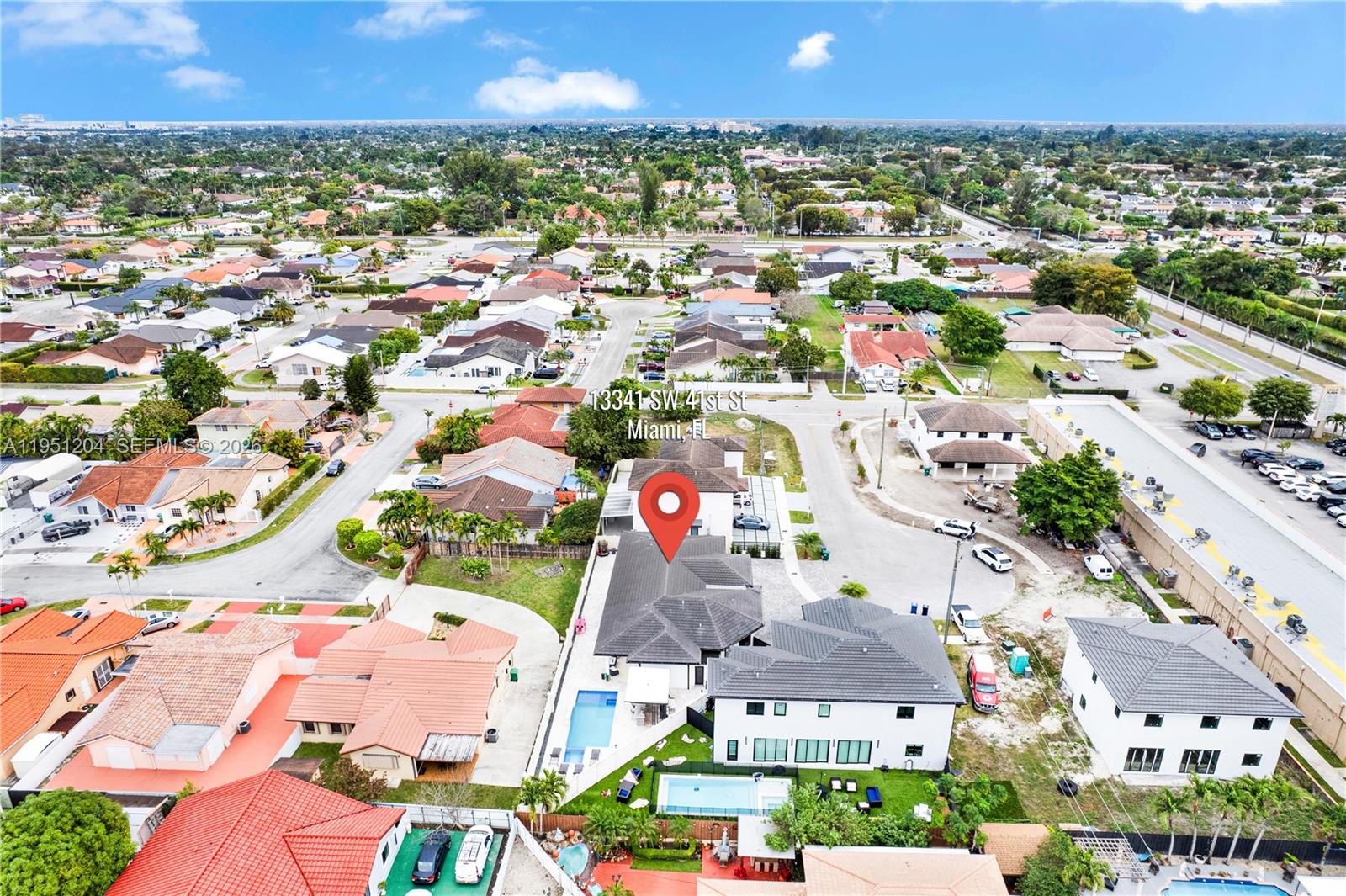 MIA ESTATES - Residential