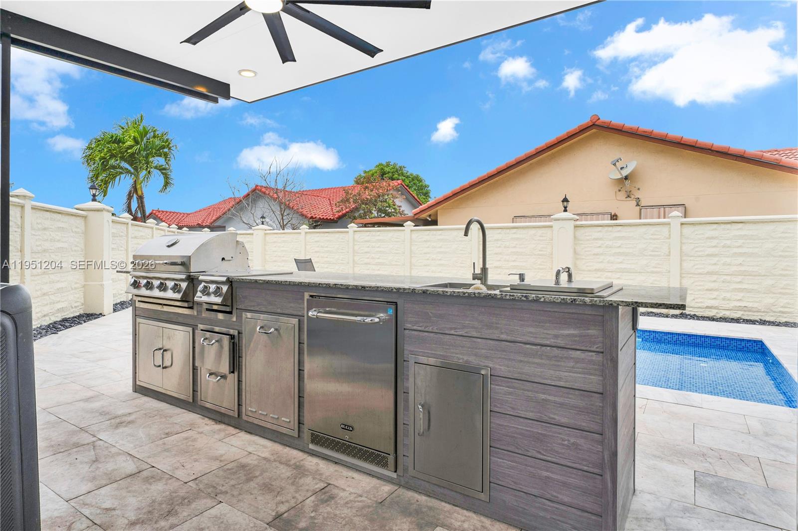 MIA ESTATES - Residential