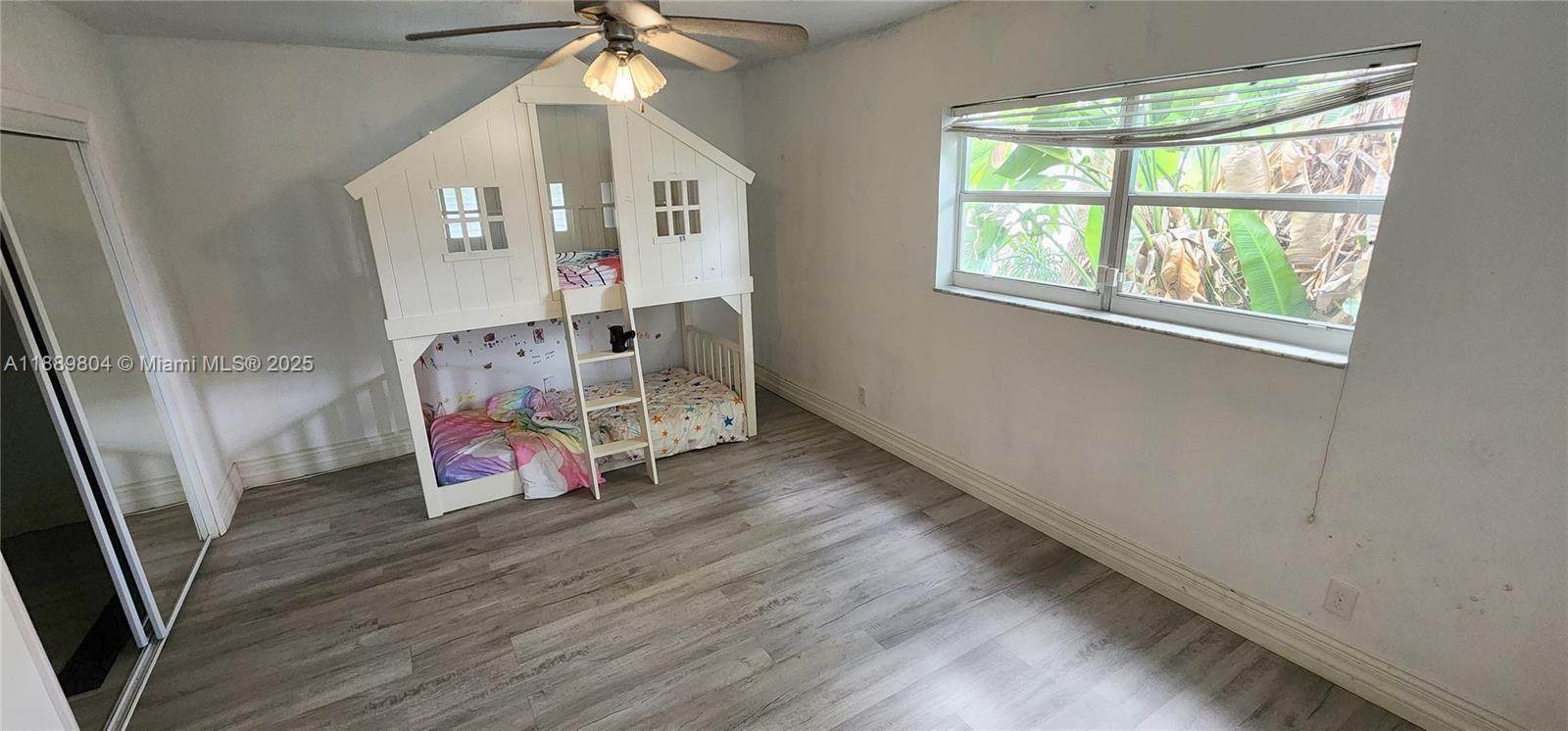 SPANISH VILLAGE - Residential Lease