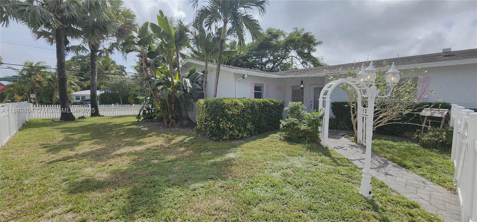 SPANISH VILLAGE - Residential Lease