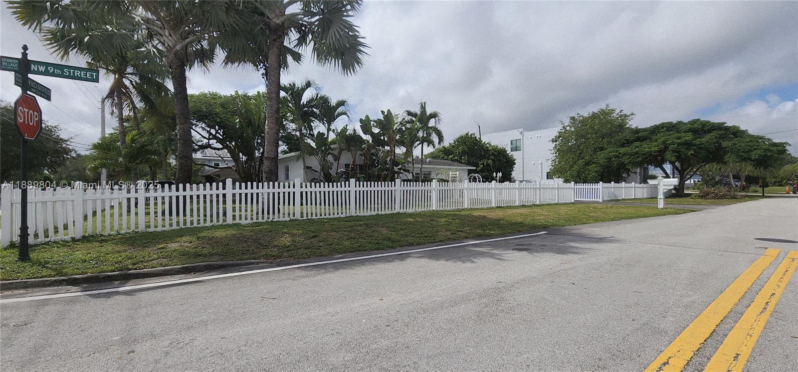 SPANISH VILLAGE - Residential Lease