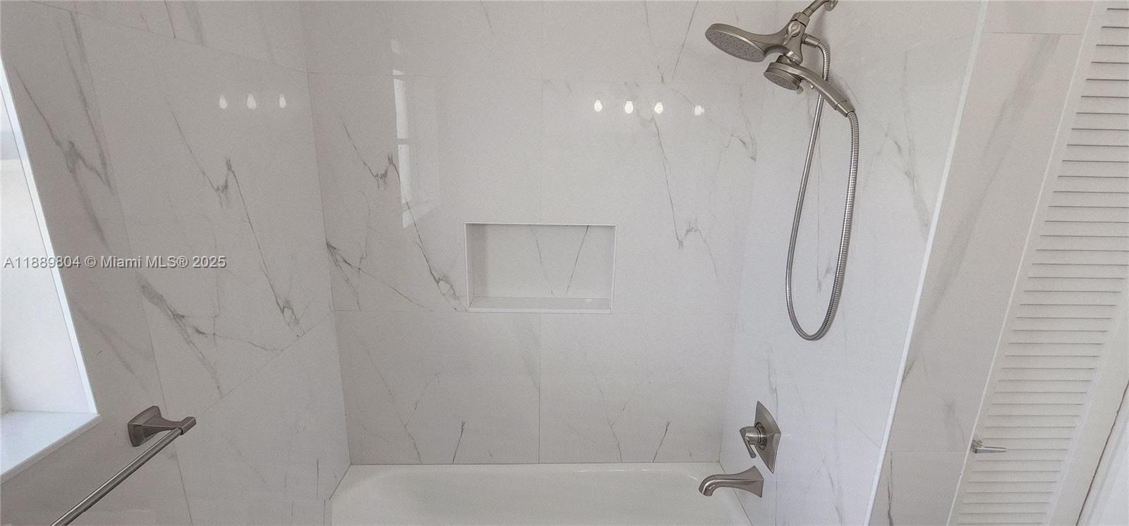 SPANISH VILLAGE - Residential Lease