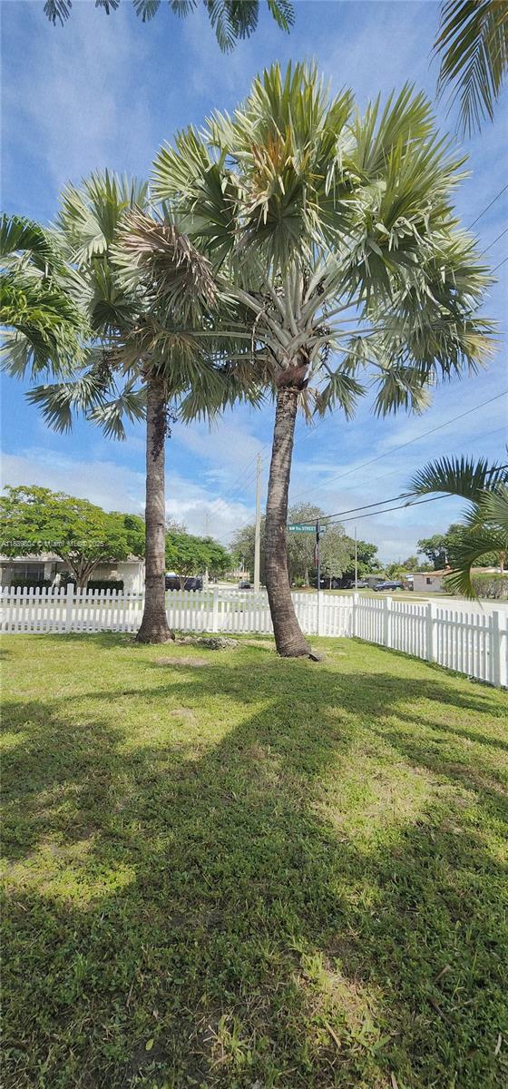 SPANISH VILLAGE - Residential Lease