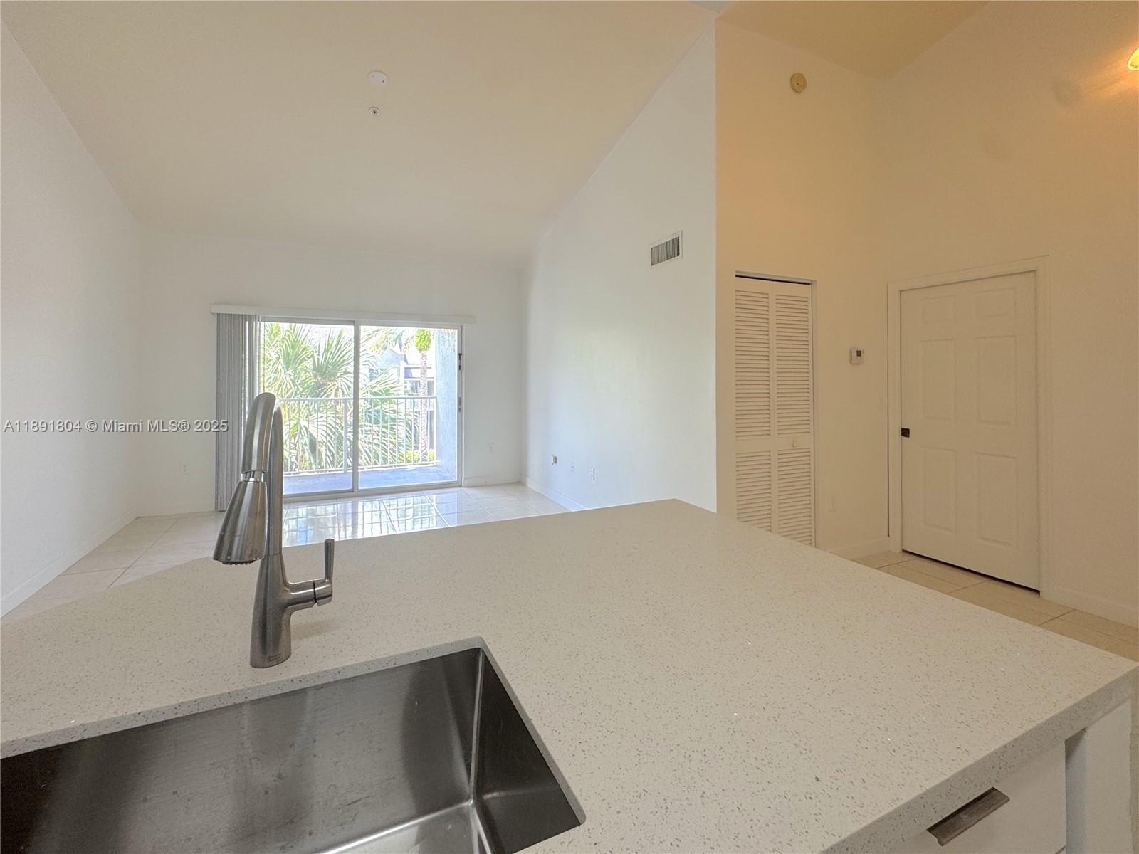 DEVONAIRE CONDO AT PEMBRO - Residential Lease