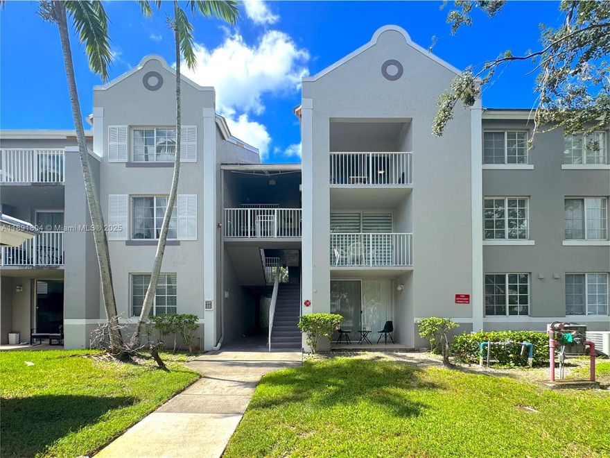 This stunning unit features high ceilings and a relaxing pool view in one of Pembroke Pines’ most exclusive communities. Enjoy a brand-new modern kitchen with high-gloss cabinetry, quartz countertops, and new stainless-steel appliances. The bathroom is beautifully remodeled, offering plenty of closet space and elegant finishes. The community includes a sparkling pool, and everything is spotless and move-in ready.
Call today to schedule your private showing — this one won’t last!