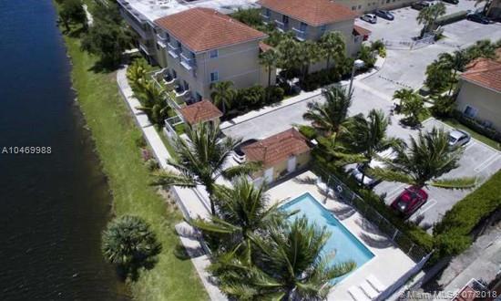 AQUA VISTA TOWNHOMES COND - Residential Lease