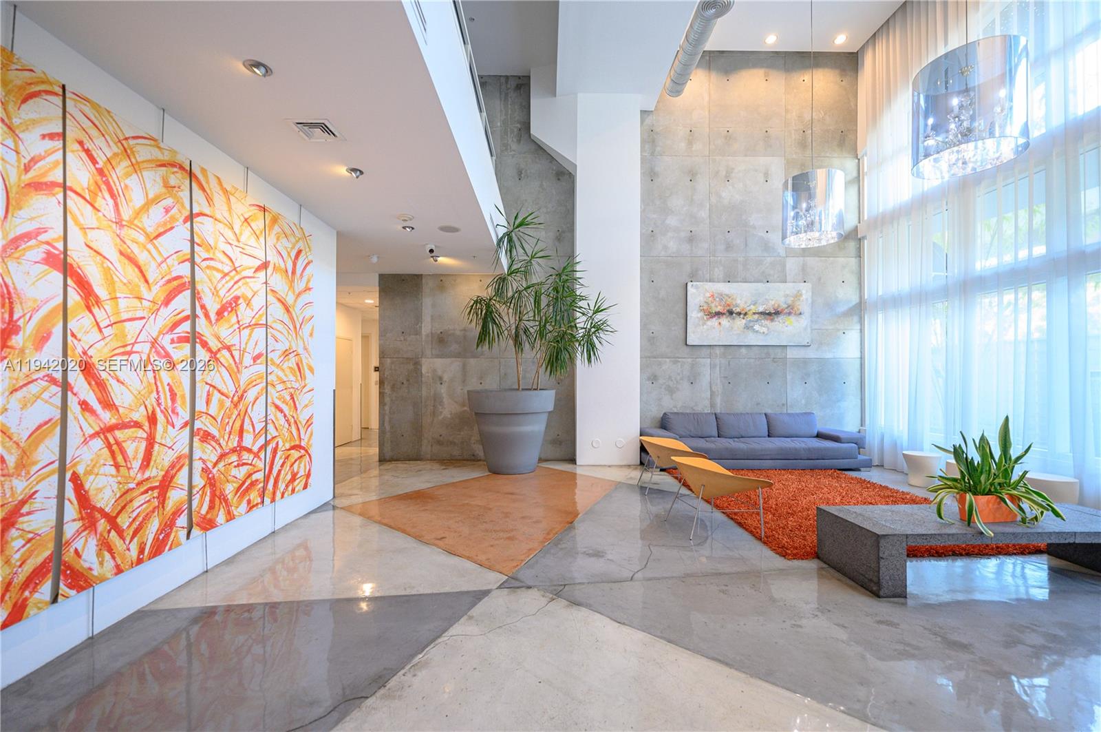 THE LOFT DOWNTOWN CONDO - Residential