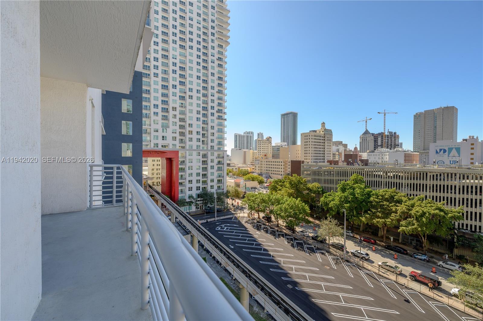 THE LOFT DOWNTOWN CONDO - Residential