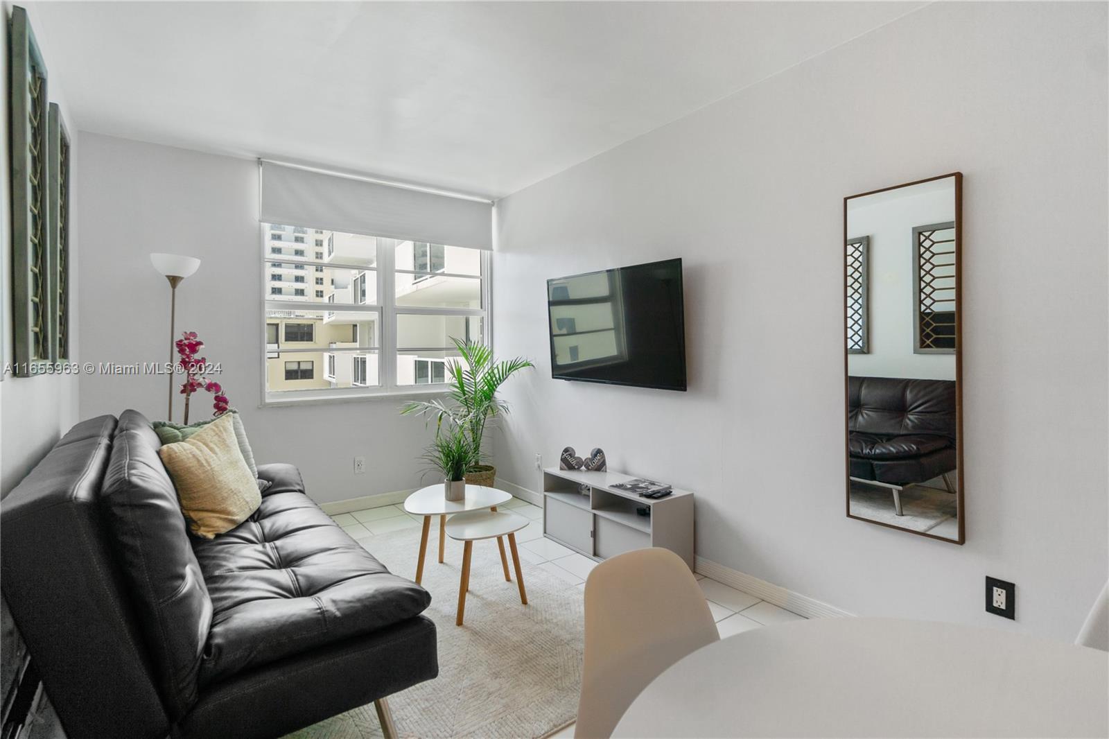 100 Lincoln Rd 924