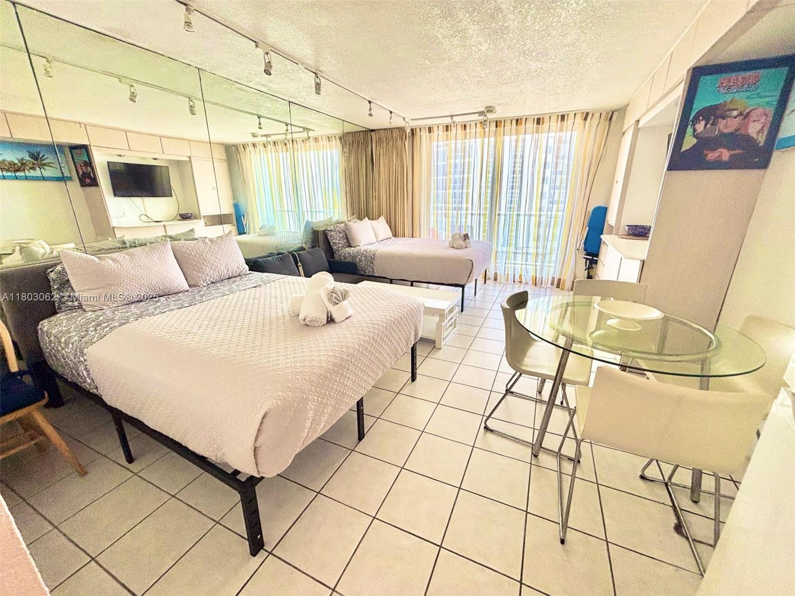 THE AVENTURA BEACH CLUB C - Residential