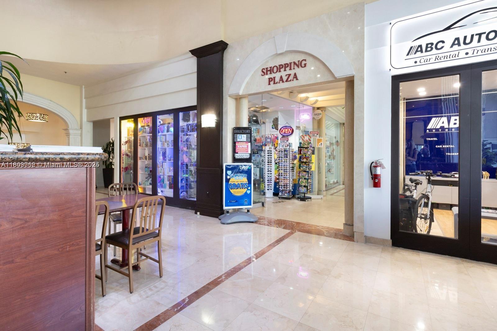 THE AVENTURA BEACH CLUB C - Residential