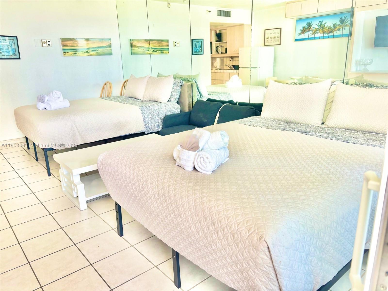 THE AVENTURA BEACH CLUB C - Residential