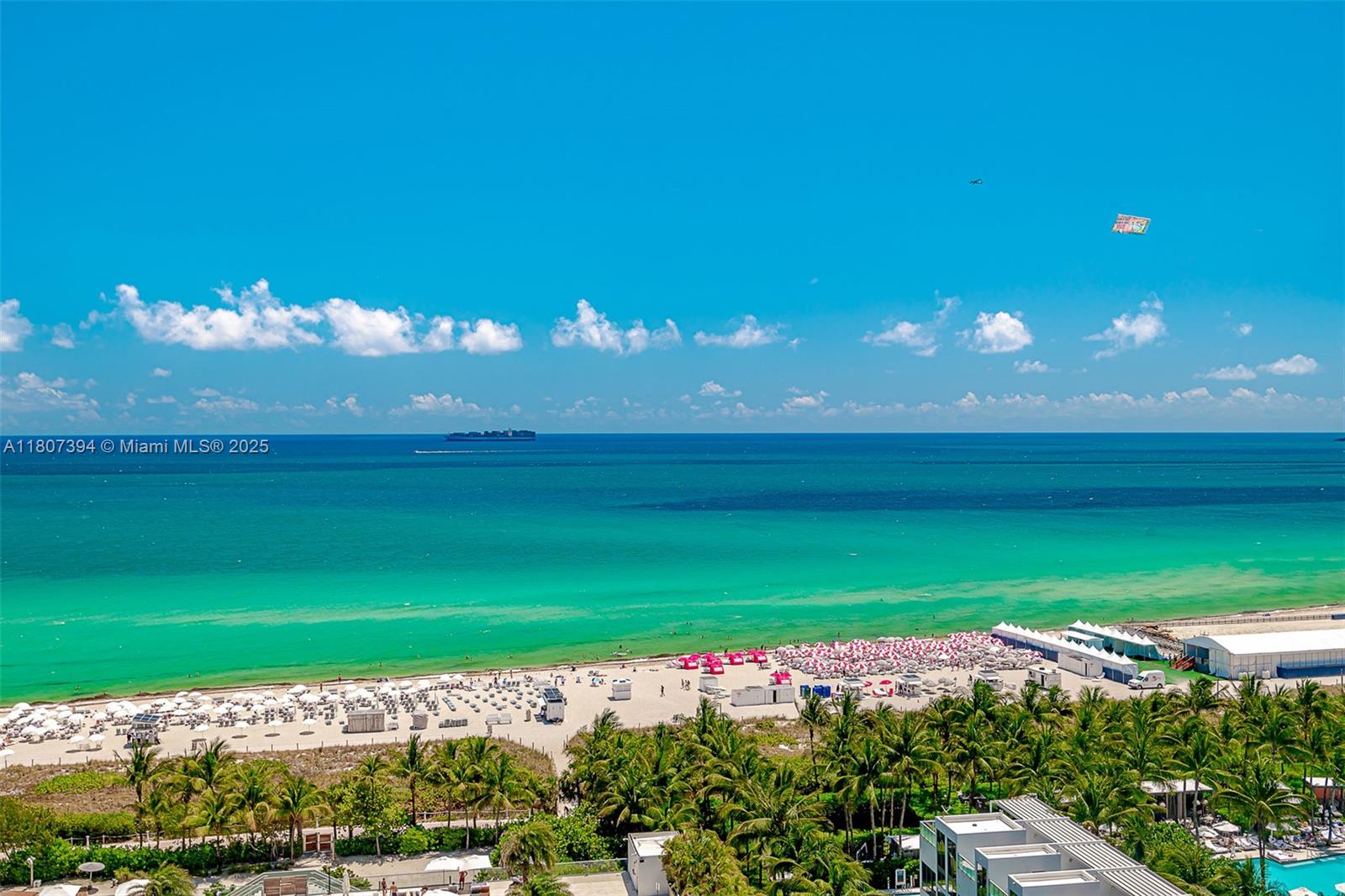 RONEY PALACE CONDO - Residential Lease